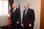 Minister skolstva Caplovic a rektor EU Sivak